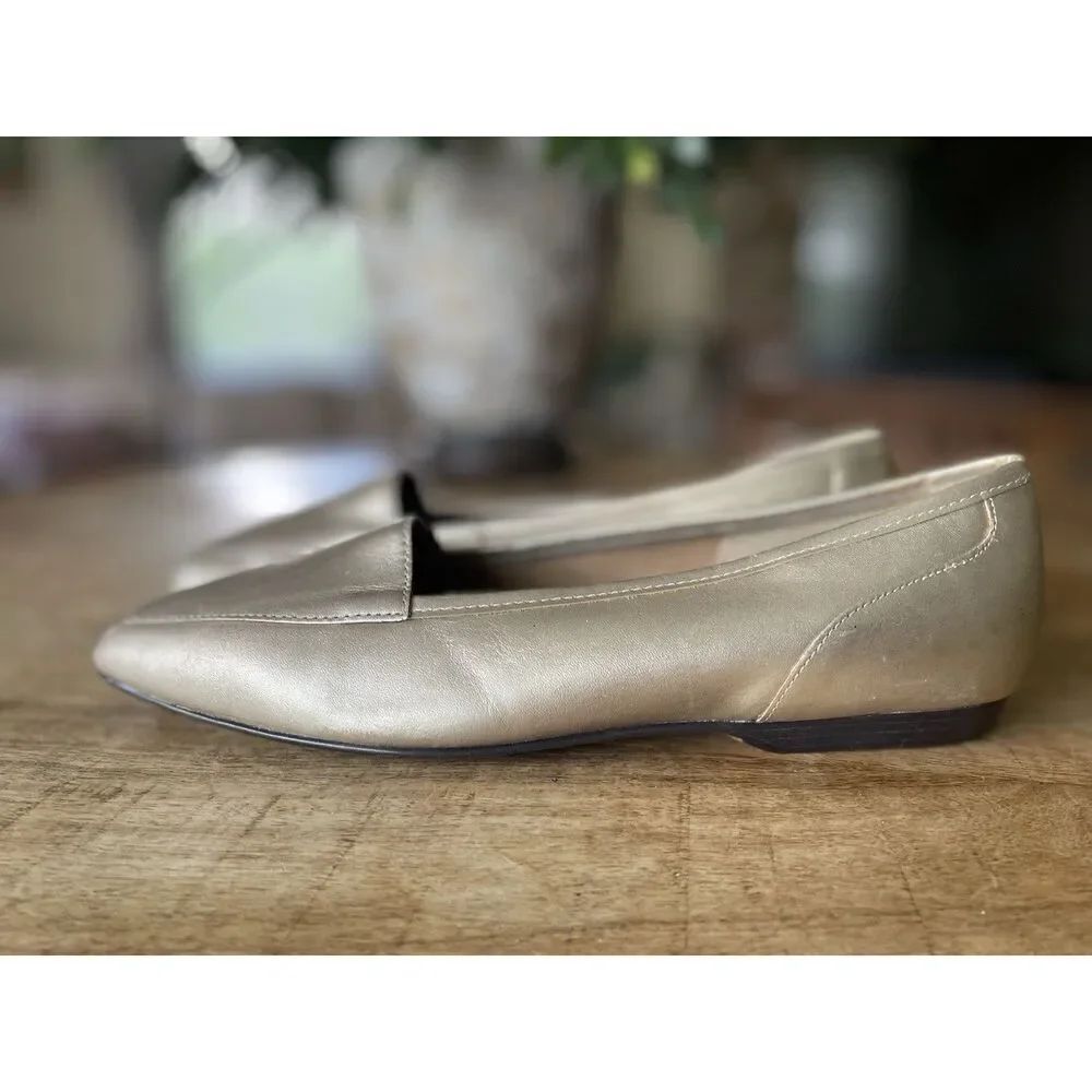 Capezio "Jenny" Gold  Genuine Leather Classic Loafers Flats  For Women Size 8.5